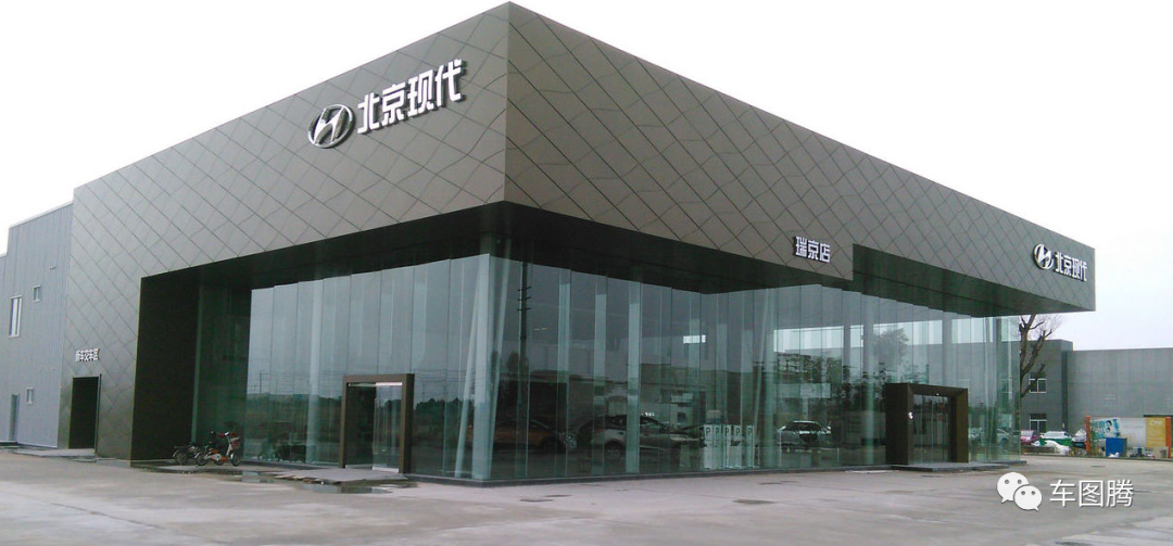 传统车企走直营路线有多难