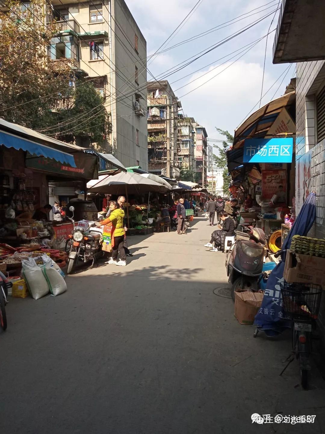 设想一下,成都的新二村改造成特色街区是什么样子?