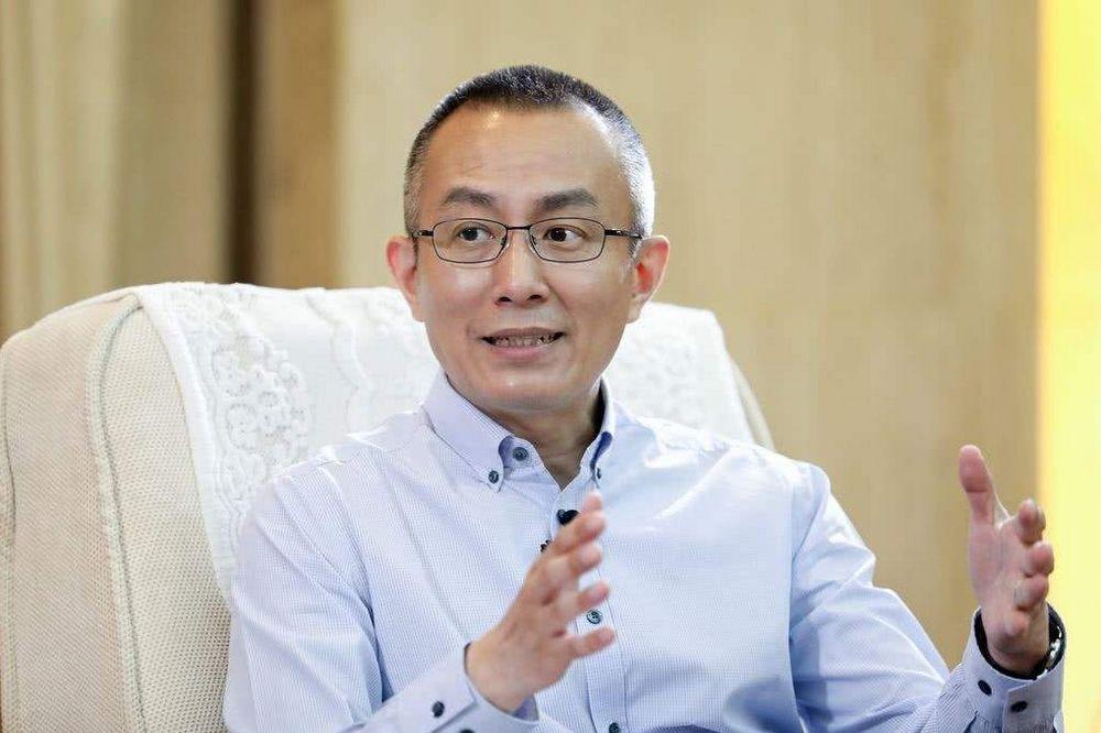 人民学习屏天下独家央视特约评论员杨禹企业当务之急