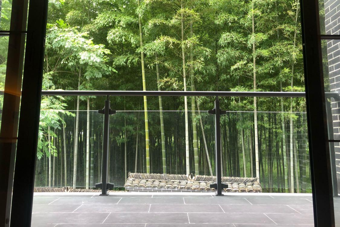 山河竹韵温泉民俗山庄川藏线边独特的竹园风韵宣城