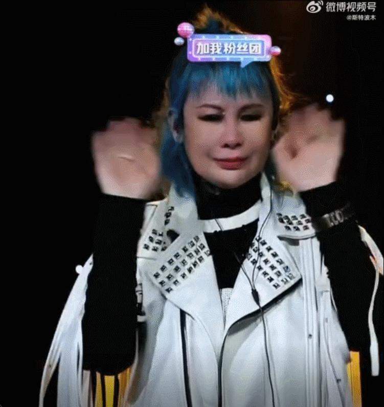 罗琦直播唱歌哭到哽咽，太不容易！ - 知乎