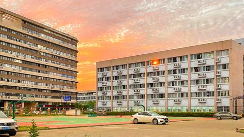 浙江三联专修学院
