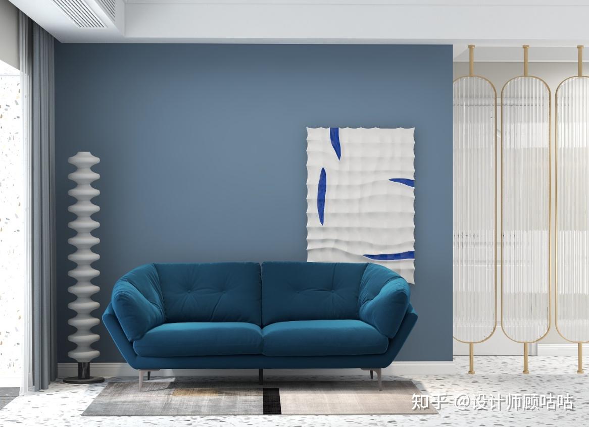 请问这种蓝灰色背景墙搭配什么颜色沙发好看