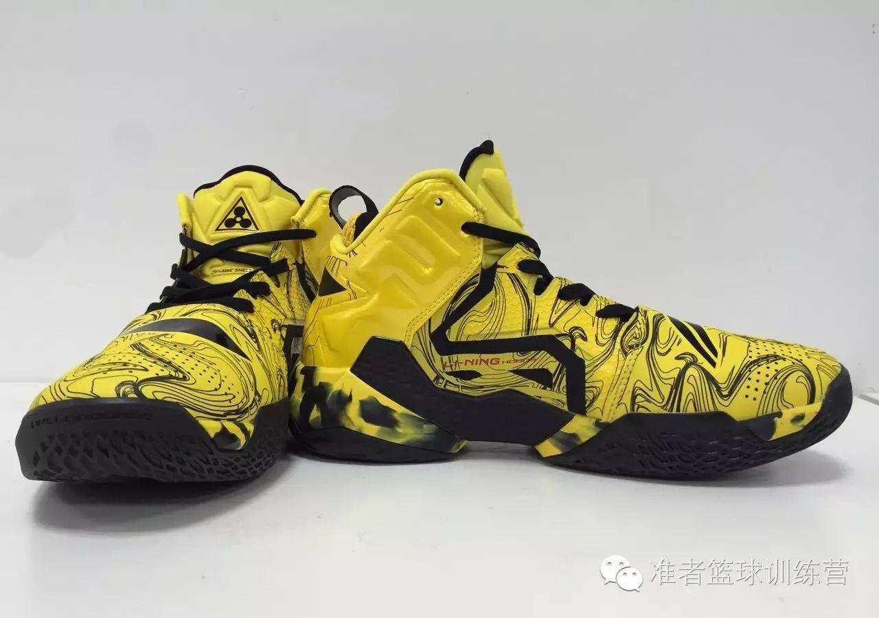 老爹测评真正的外场实战球鞋李宁空袭2