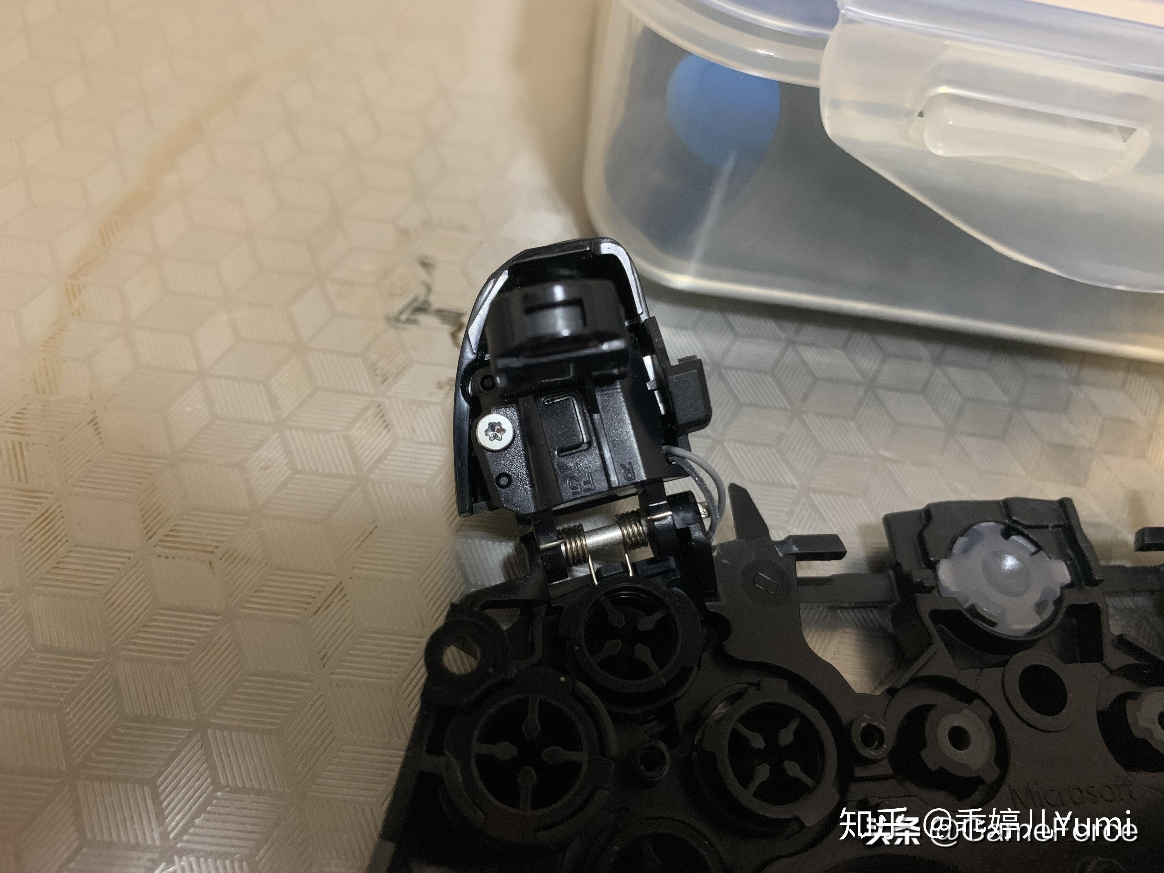 xboxone手柄diy图文教程轻松几步让你手中的武器更好看好用