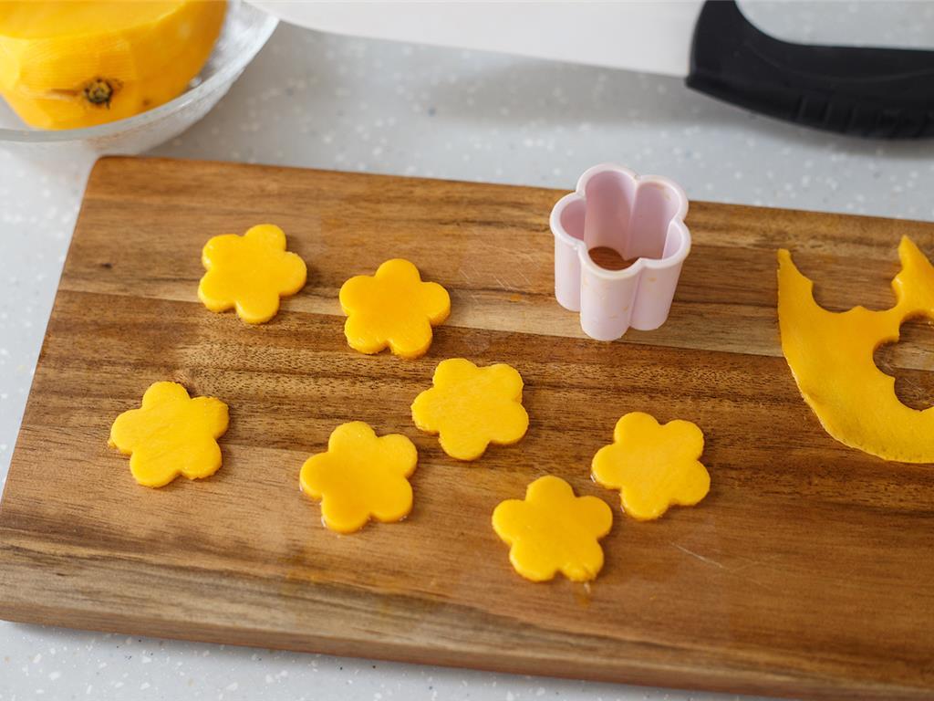 椰子可以用来做什么好吃的菜?