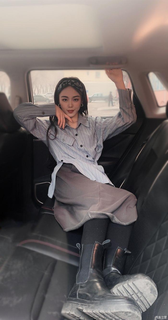 媳妇当车模遇见最美的你文艺范媳妇当车模