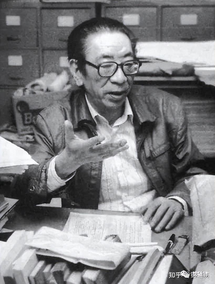 许家有位后人叫许儒鸿,去台湾后改名叫高阳,著有《胡雪岩》《慈禧全传