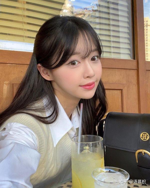 《换乘恋爱1》只有他们是真的恋爱!10位成员近况,珉在女友是她 - 知乎