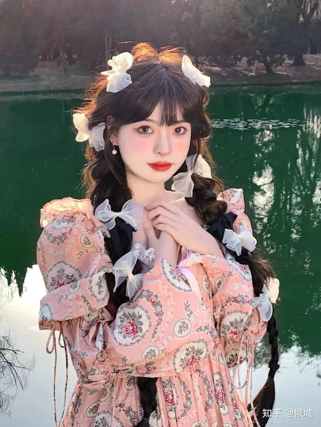是时候换发型了！秋天这4款扎发才够美够温柔！！ - 知乎