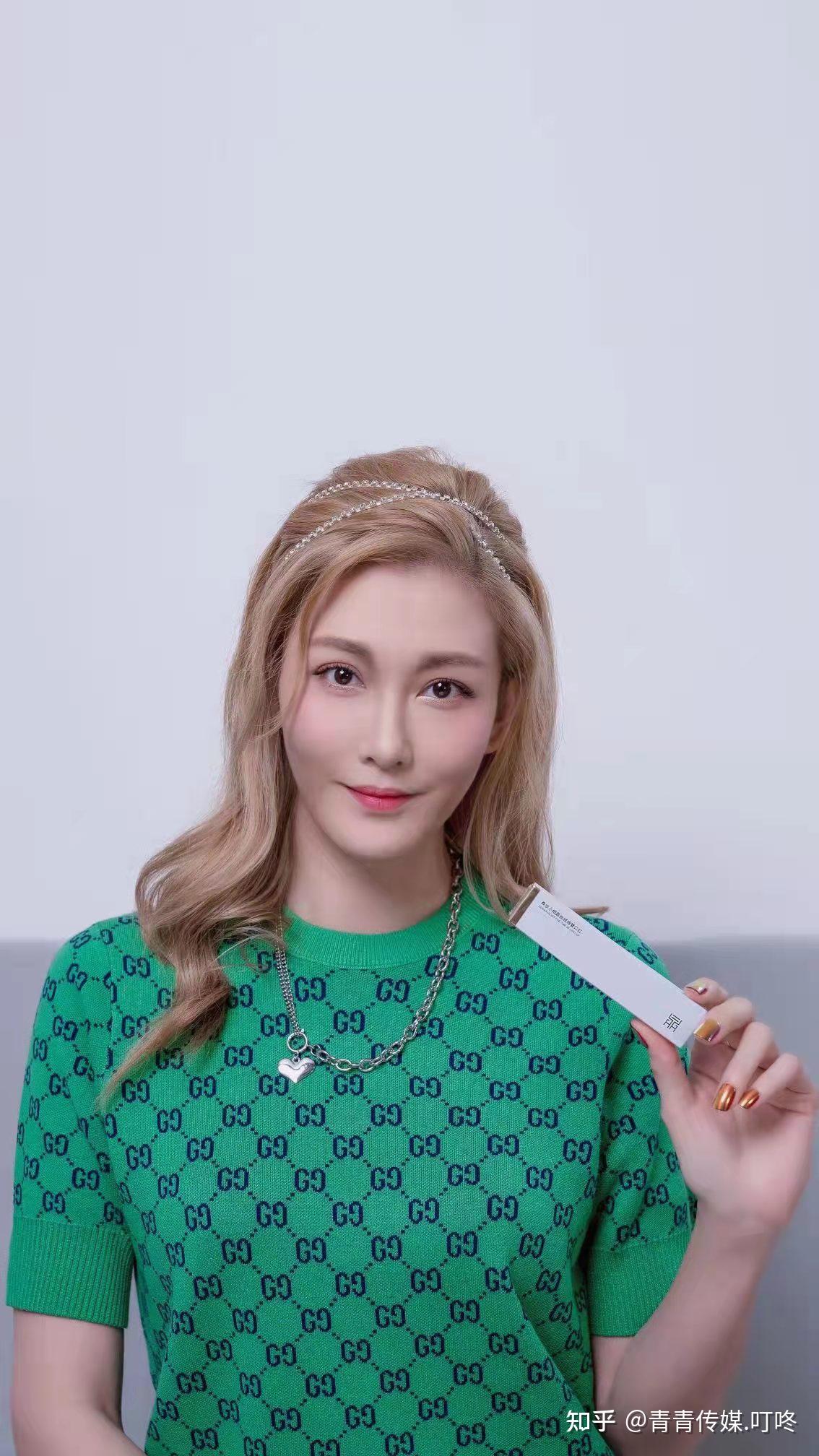 李彩桦翻包授权全网超低报价直约艺人