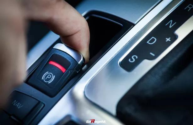 百万级跑车羡慕不已奔驰c200w205改装双卡钳刹车