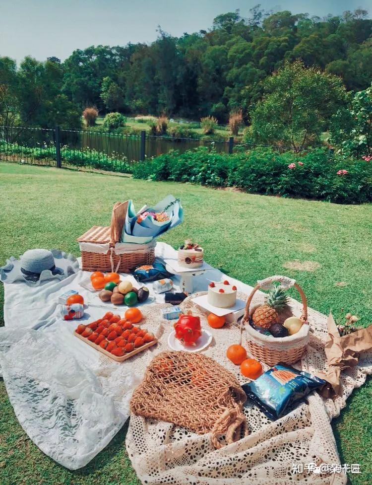 实用贴如何搞一场高逼格的草地野餐趴
