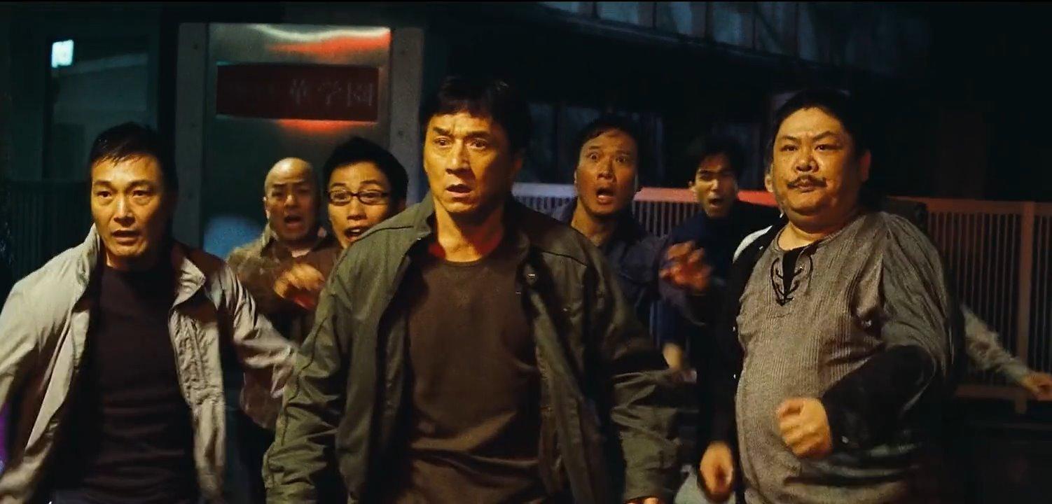 新宿事件成龙初到日本无意惹怒日本h帮