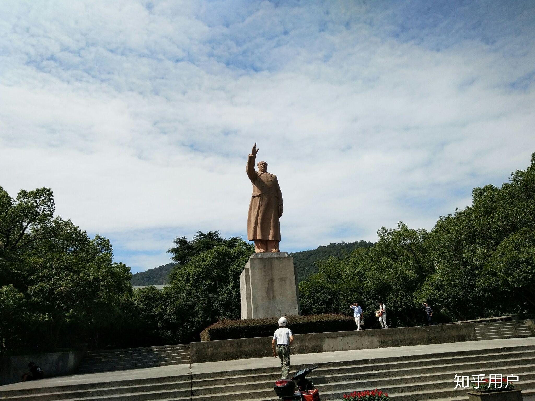 上海交大和浙江大学哪个更好?