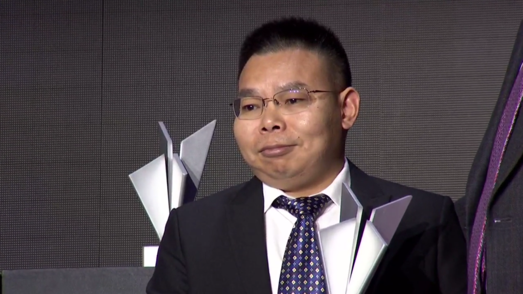 陈学伟努力寻找对抗稻瘟的那把尺