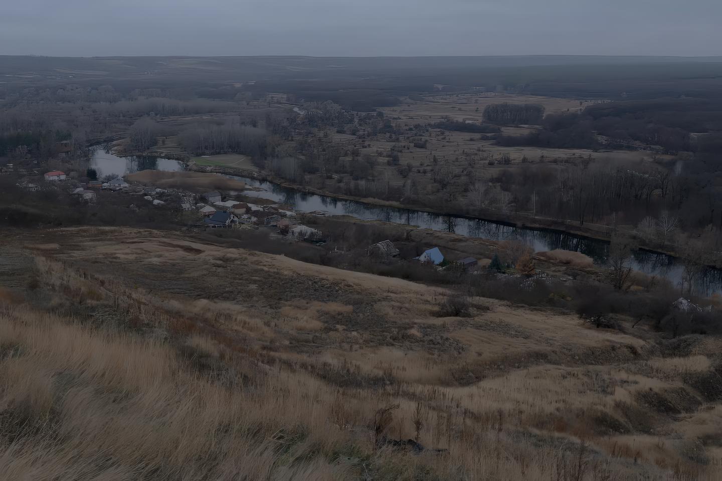 位于斯拉维扬斯克和伊久姆之间的村庄