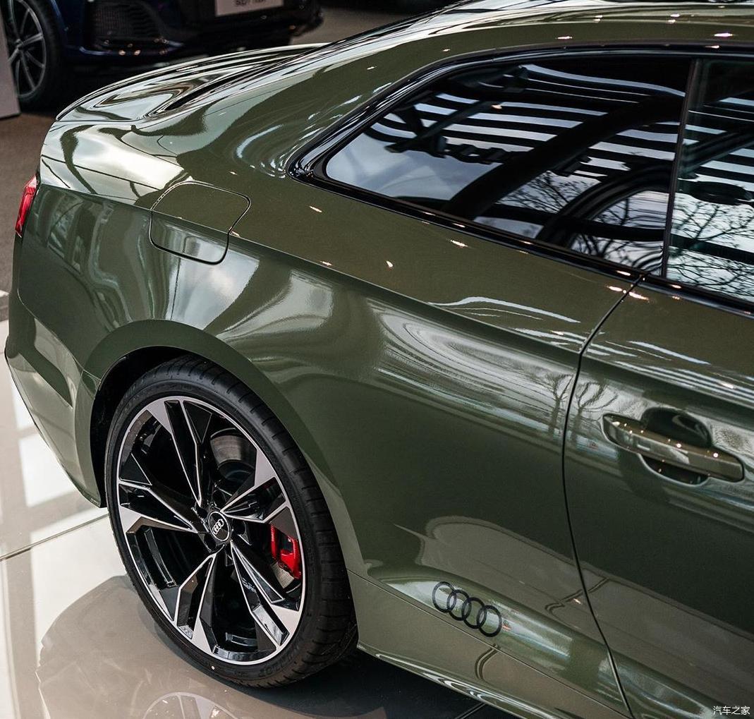 奥迪a5 coupe海外实车 双门轿跑式车身 无框车门 - 知乎