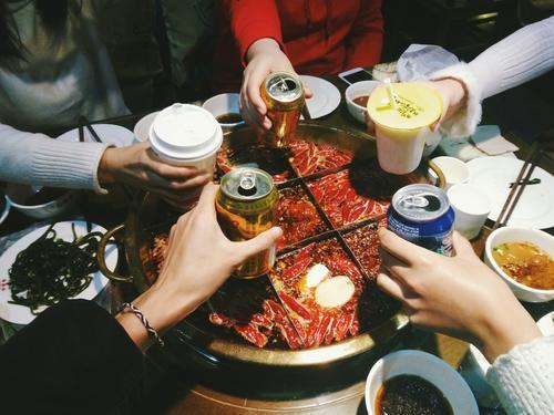 v2-90d998046eec9d16ccbcab4692d5088a_1440w.jpg?source=172ae18b