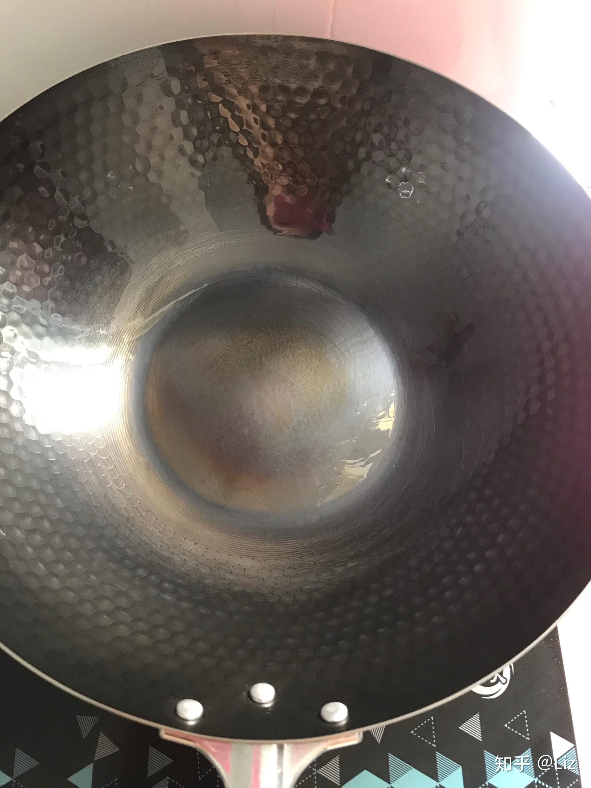 熟铁锅开锅锅底发黄怎么解决