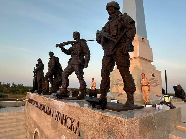 “尖顶山”纪念建筑群