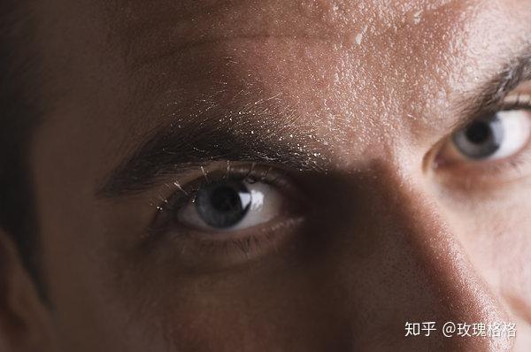 男人的目不转睛女人读不透