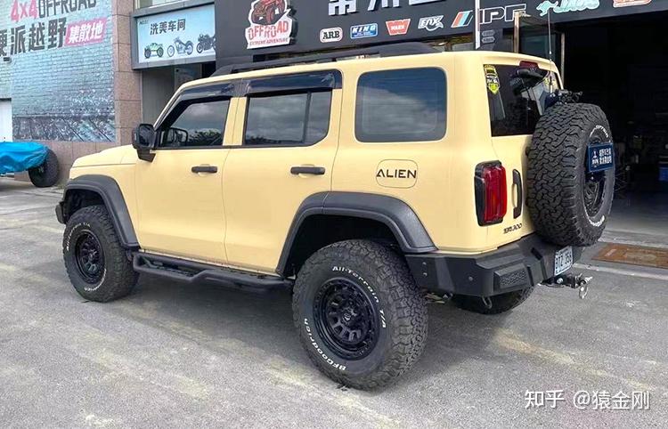 坦克300防护改装升级猿金刚车身防爆装甲漆耐磨防刮抗冲击越野持久