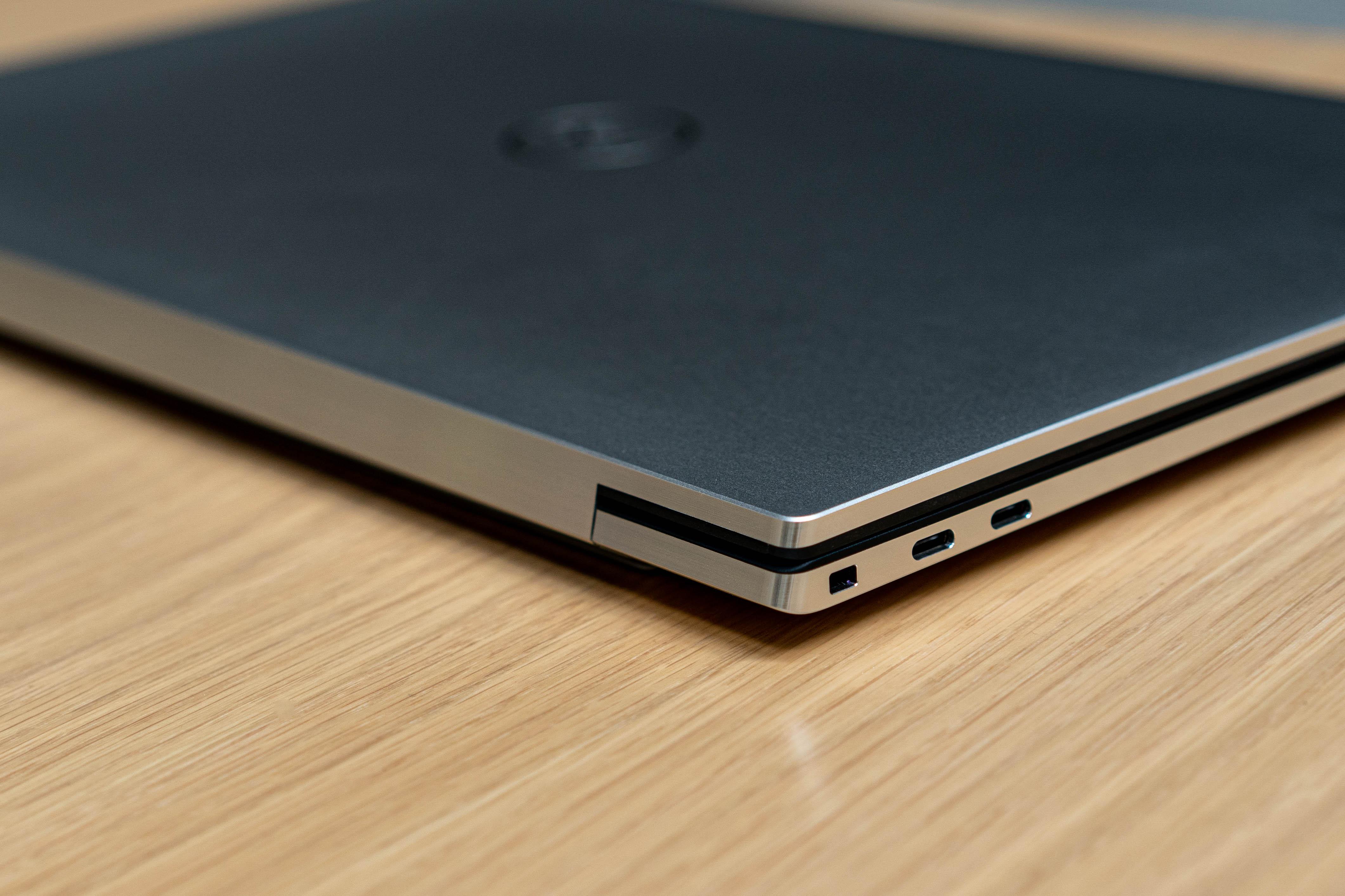 戴尔xps 17 9700全面评测:windows创作者笔电到底路在何方?