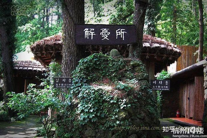 6,解忧所叫:静心阁.5,西安大慈恩寺的厕所叫:高梁地.
