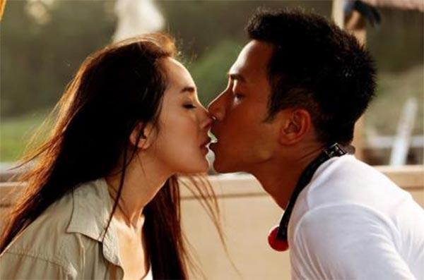 明星恋爱10时代犹如地下党20时代情侣高调包装抢钱才是王道