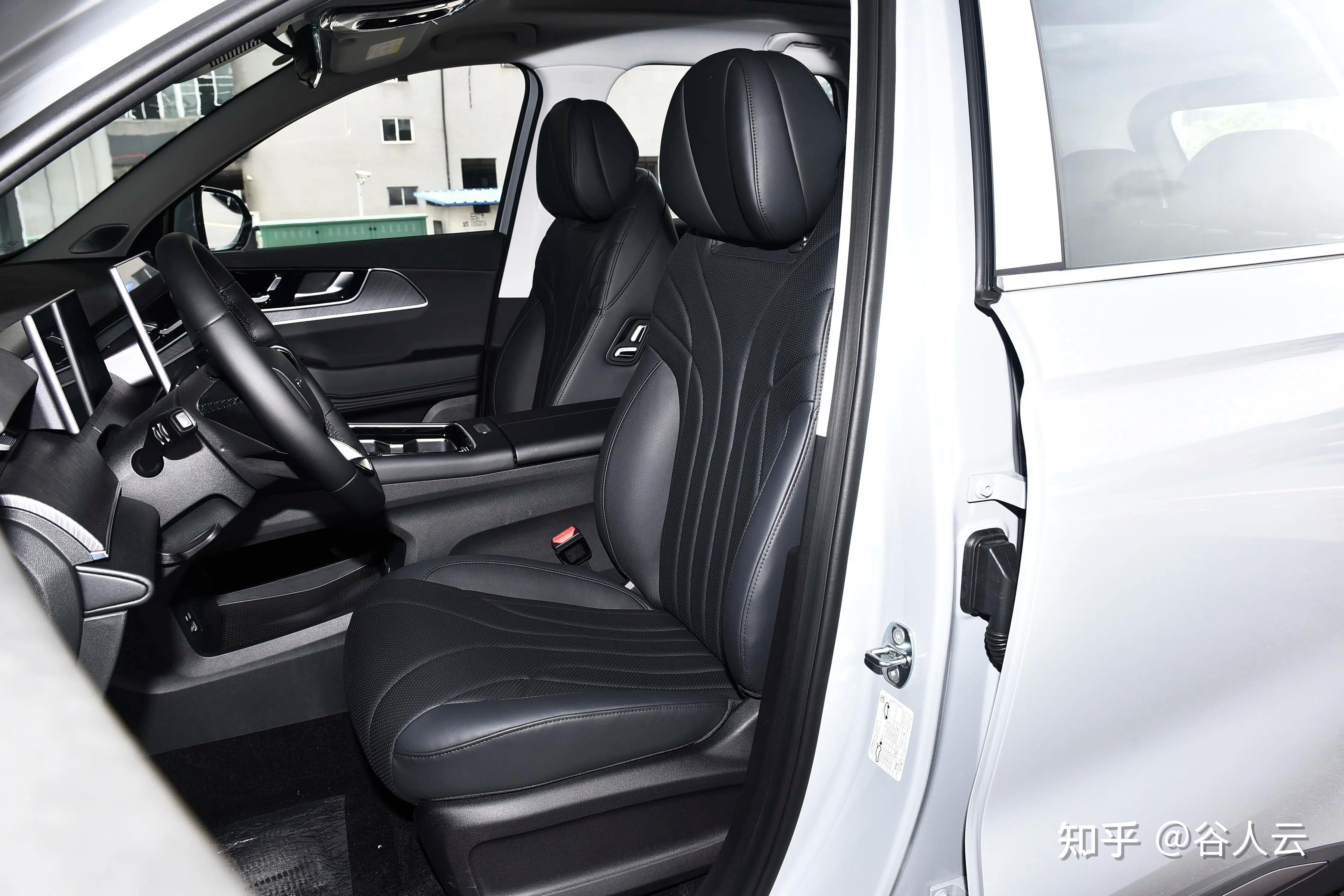 奇瑞风云t9售价12.99万起,混动1.5t中型suv