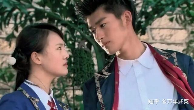 追光吧哥哥汪东城被指油腻杜淳被遭恶心金星翻白眼郑爽忙捂眼