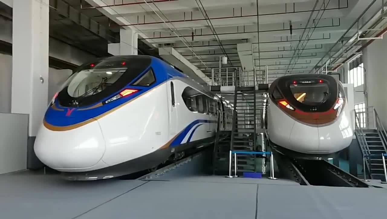 光明至东莞的重要下穿通道建成后双向6车道