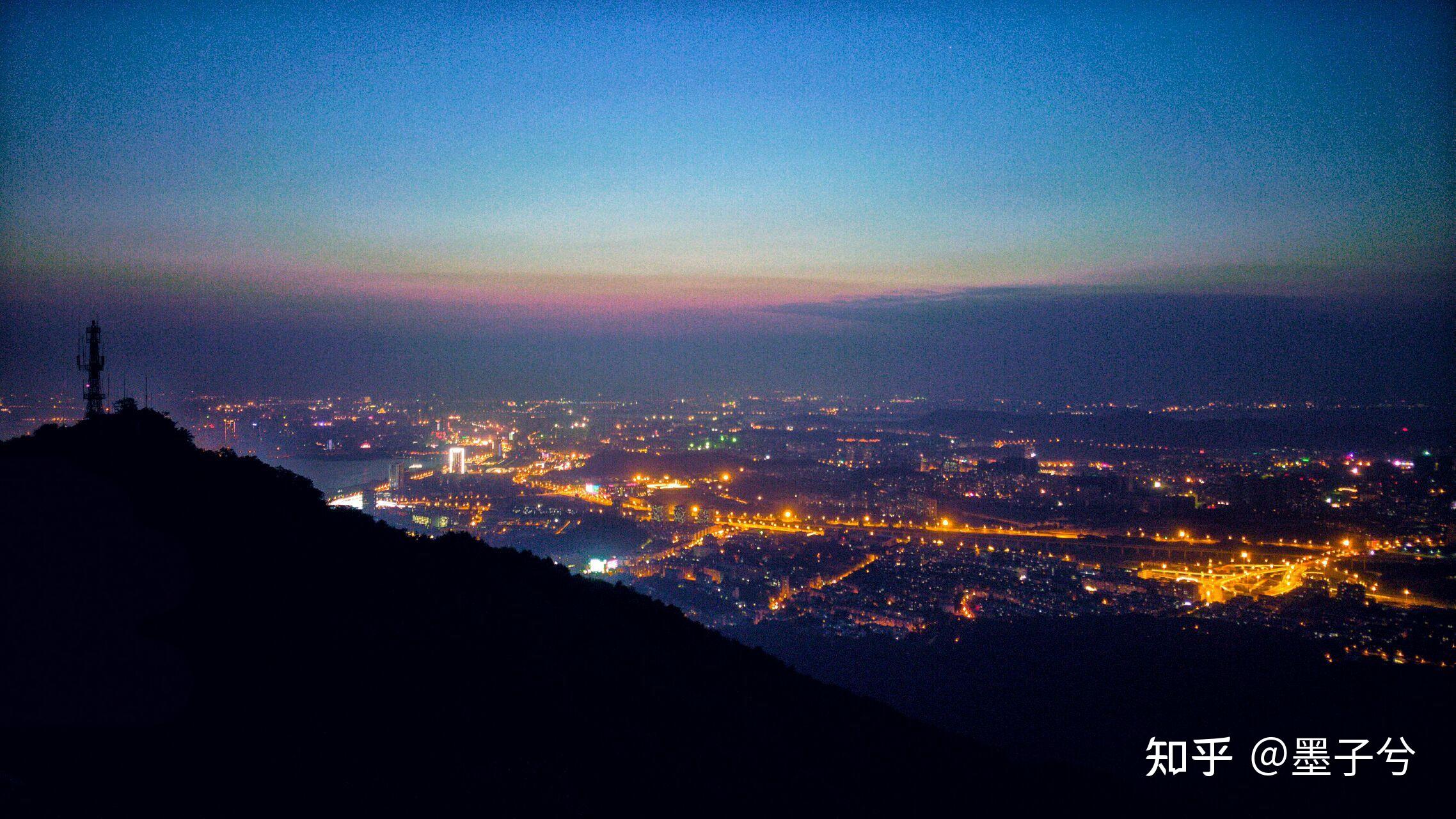 南京夜景紫金山图片