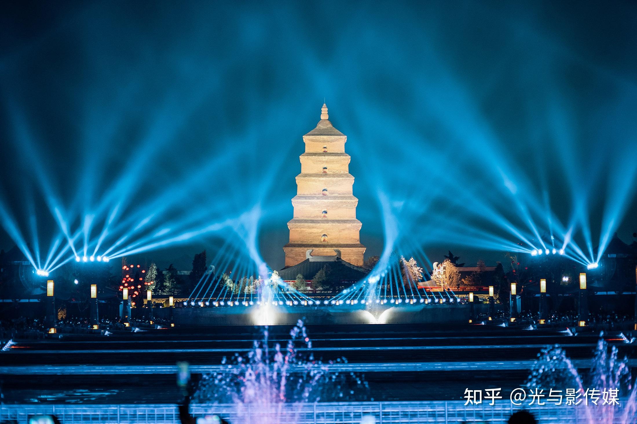 西安夜景航拍西安大唐不夜城西安光与影摄影摄像