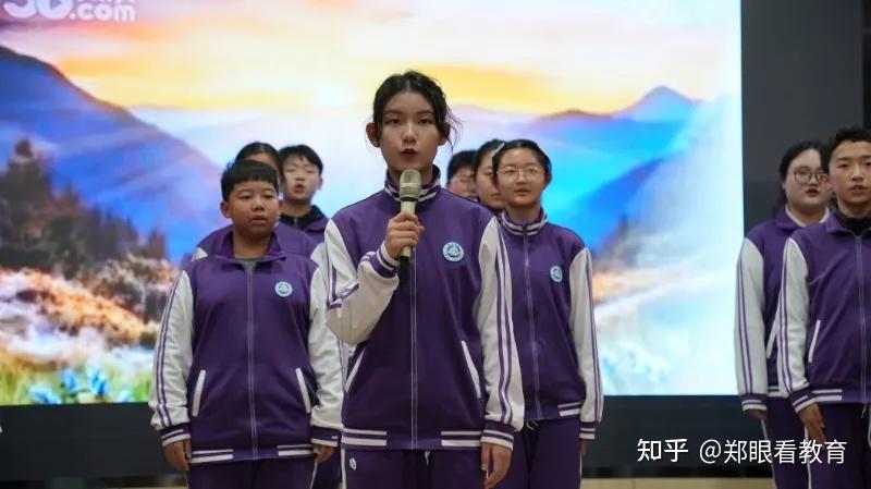 北京大兴精华学校:20位正高级教师领衔 优师办校 优师授课