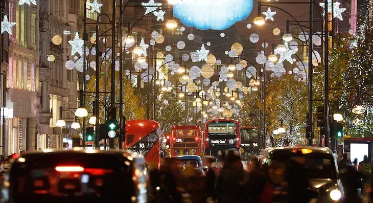 2018英国圣诞彩灯大盘点看惊艳又美腻亮灯仪式创意无限