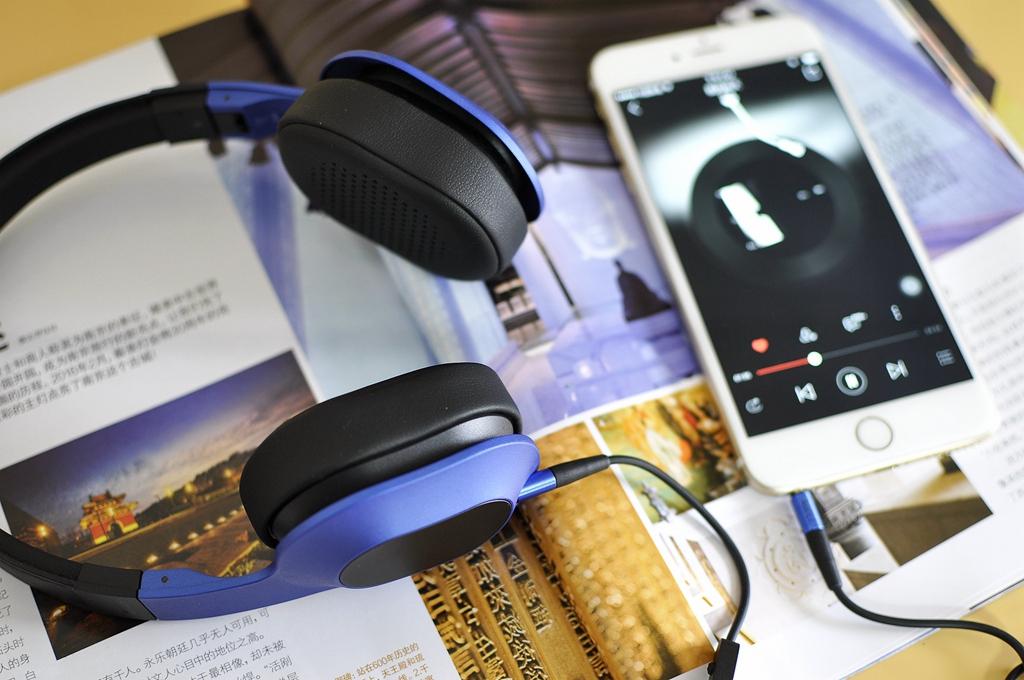 英伦潮流先讲良心再显逼格评kefm400头戴hifi耳机