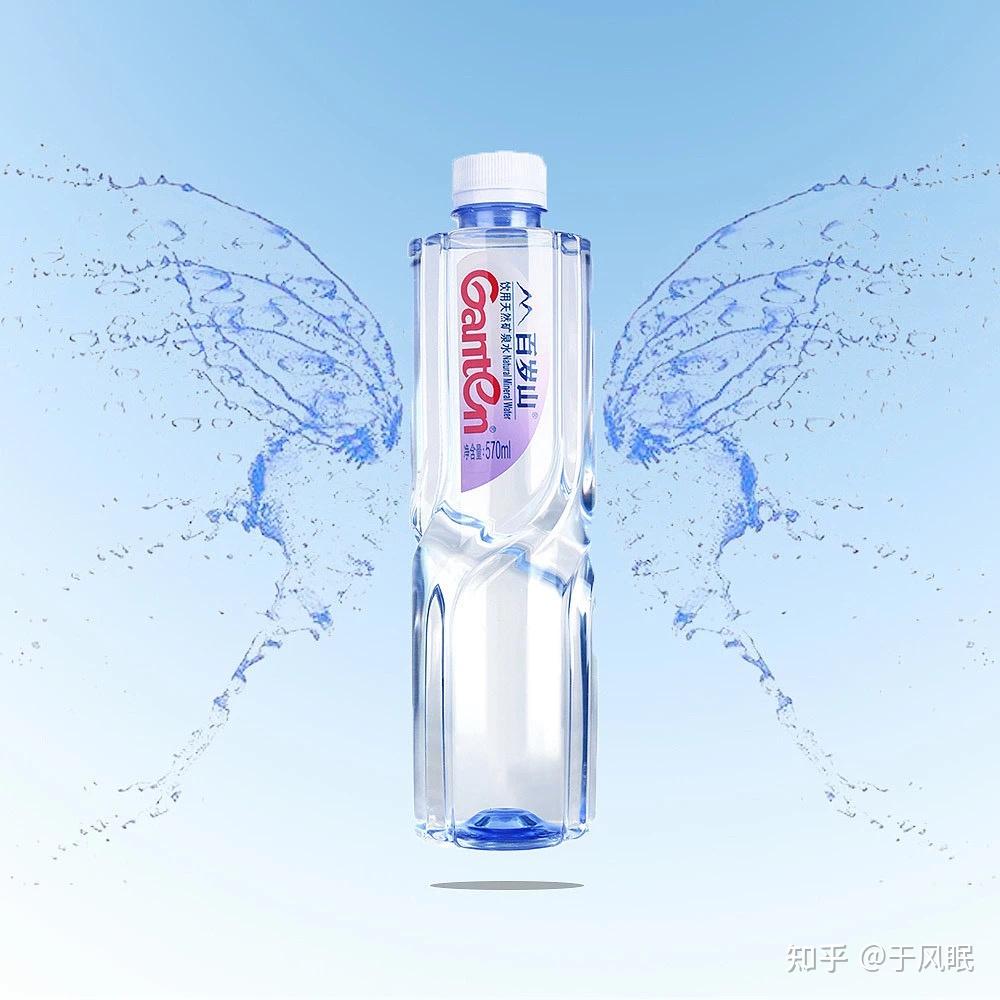 百岁山饮用天然矿泉水本款饮用水包装以白色冰山为背景,突出了其品牌