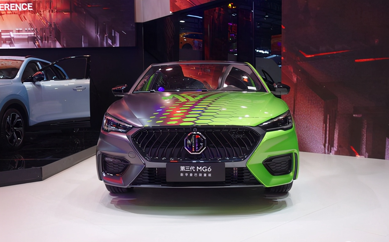 广州车展上汽名爵正式推出名爵6数字曼巴限量版