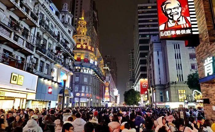 10年价格涨3倍,66元一支的国产雪糕“钟薛高”凭什么这么狂?