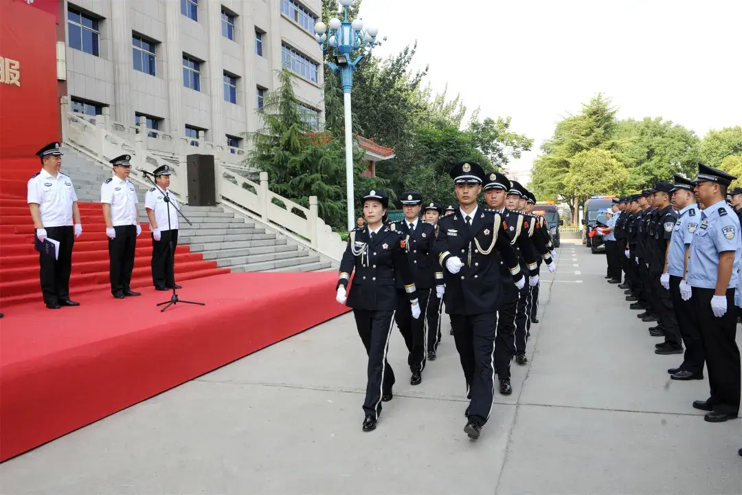 运城市公安局隆重举行警礼服发放仪式