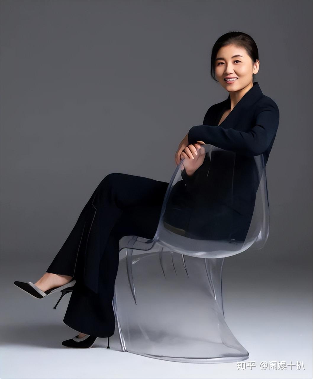 颜宁清华女神博士教授开讲啦圈粉百万出走美国多年如今45岁当选院士