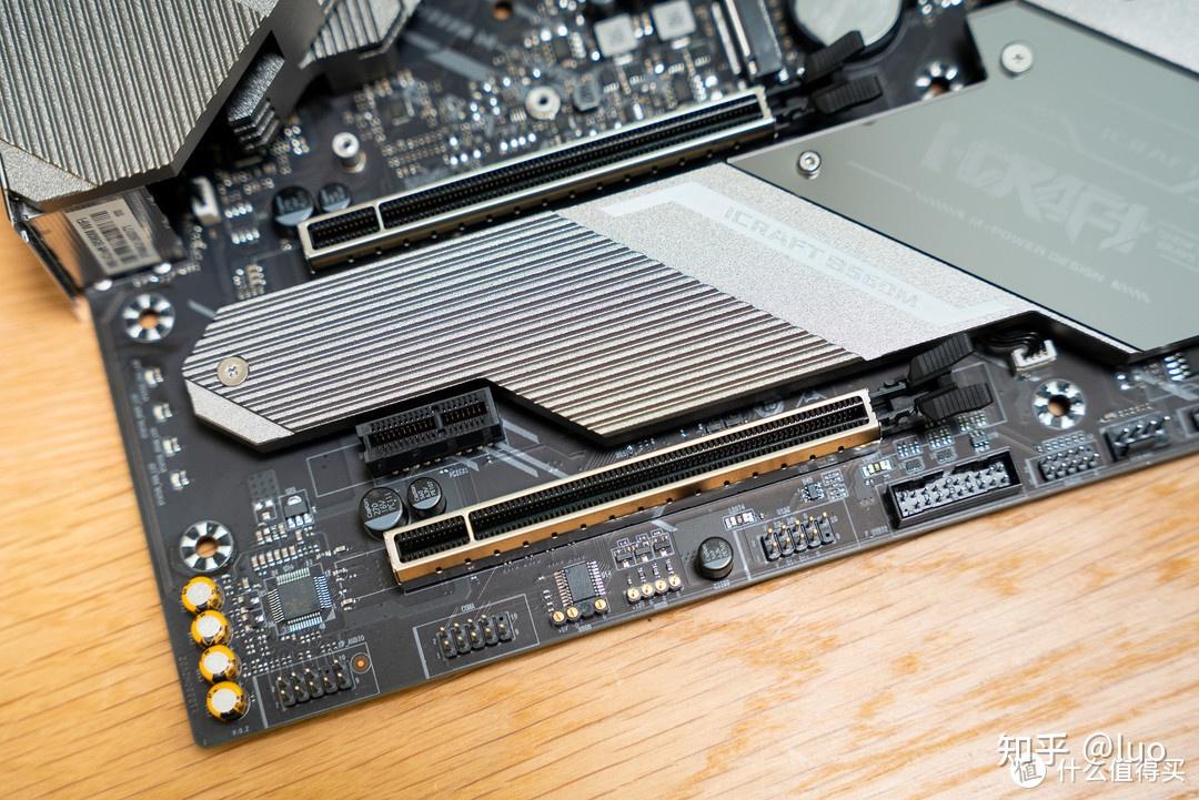 全功能b560matx主板铭瑄msicraftb560mwifi电竞游戏主板上手体验