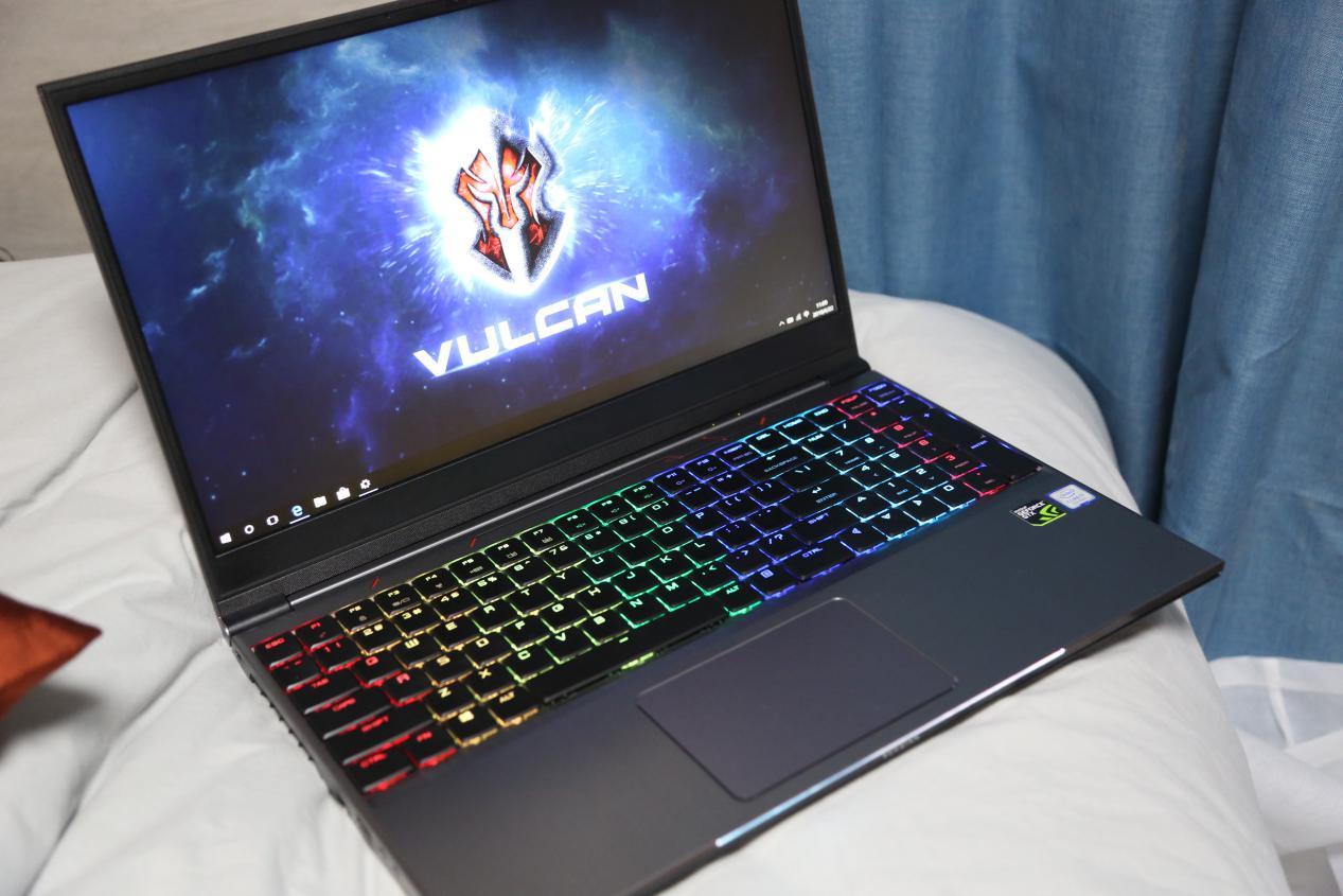 外型出众内在强劲全面屏游戏本选它们就够了