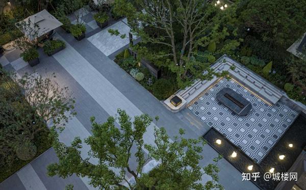 贵阳龙湖·领峯|金融城芯央景王座 D5栋楼王最后10套清栋在即 - 知乎