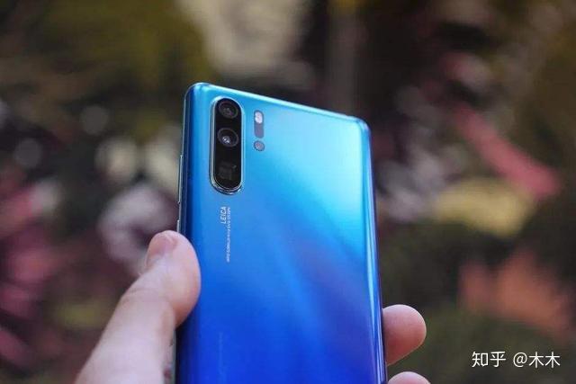 华为p30pro横向对比p20pro隔了一代简直天差地别