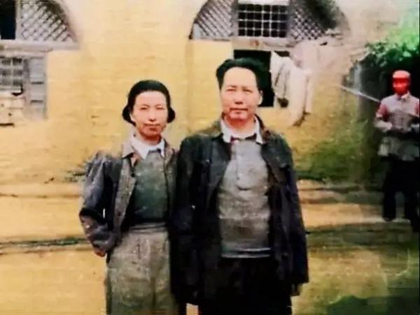 珍贵老照片:毛泽东与江青的珍贵合影 - 知乎