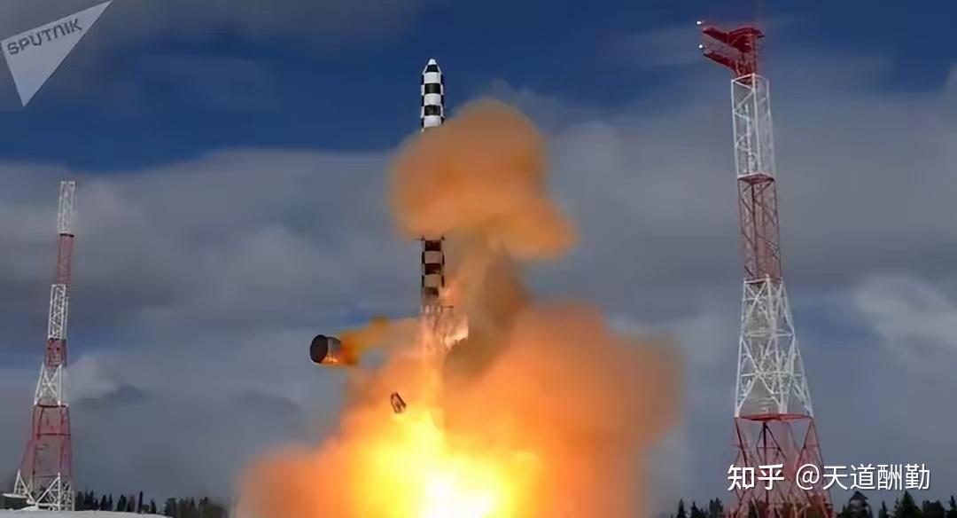 中美俄导弹射程差距悬殊:俄18000公里,美12000,中国多少?