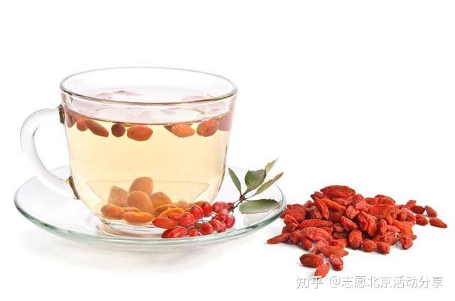 枸杞药食同源,坚持用它泡水喝,身体迟早都能收获5大益处! - 知乎